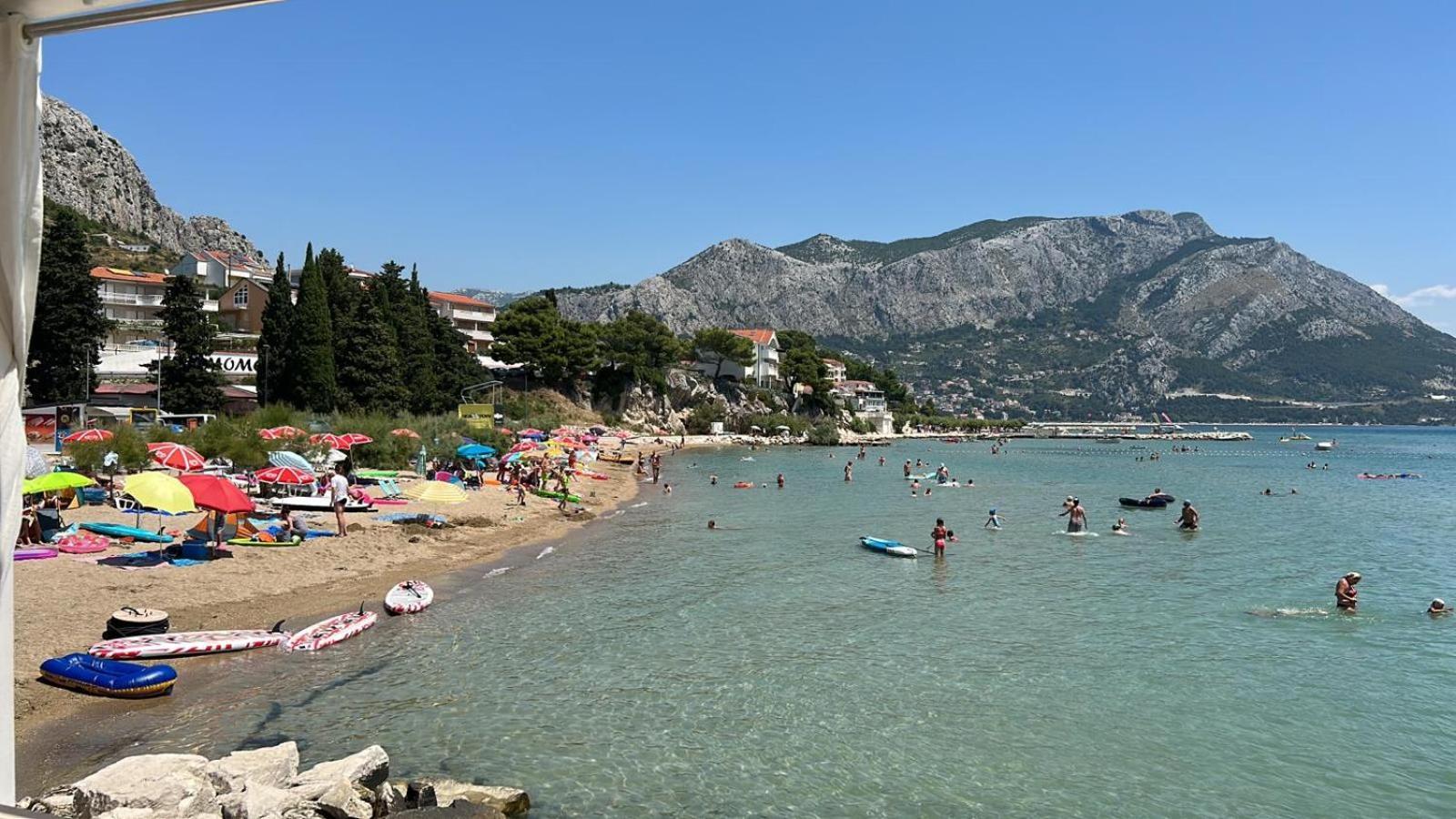 Apartment Ivana Borak Omis Bagian luar foto